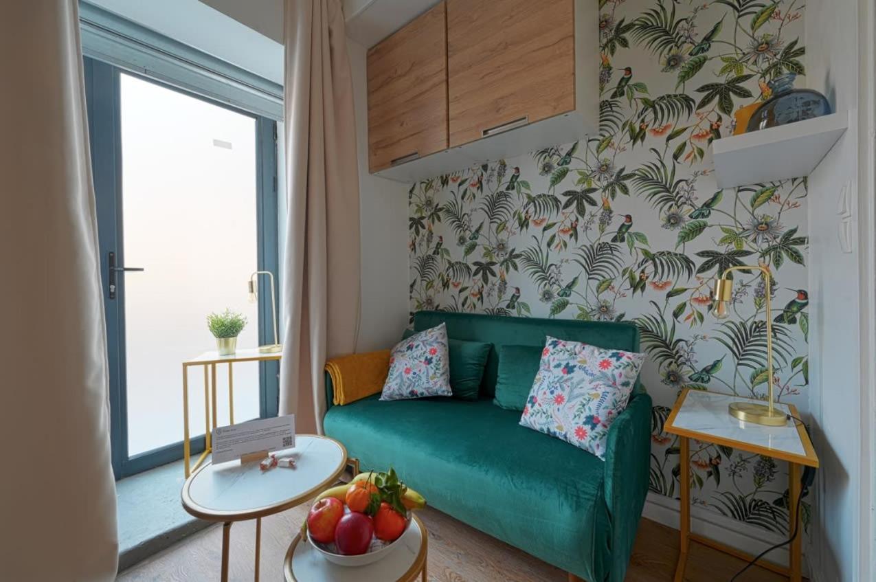 Апартаменты Cosy Renovated Studio In Heart Of Marais, Best Area To Discover In Париж Экстерьер фото